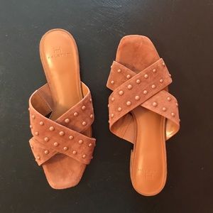 Halston slides size 7.5